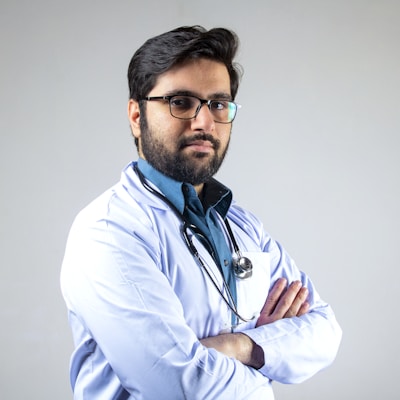 Dr. Roberto Alejandro Canul Herrera